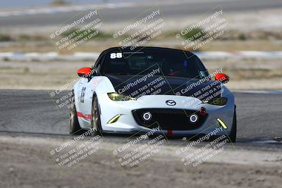 media/Oct-18-2025-Speed Ventures (Sat) [[8b3b7cf525]]/Yellow/Session 3 (Sunset)/